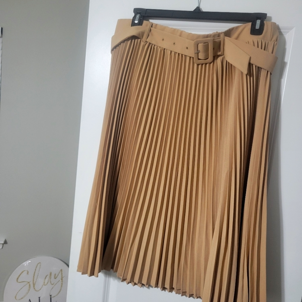 Torrid camel pleated midi